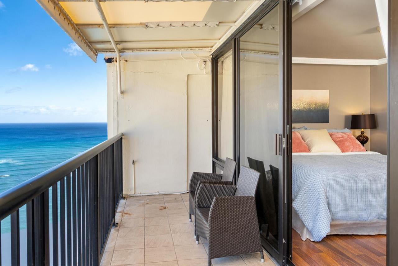 Oceanview Penthouse Suite Honolulu Exterior photo